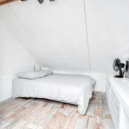 아파트 Le Soft Indus - Duplex Avec Parking Et Balcon Proche Aeroport Paris Cdg Montfermeil